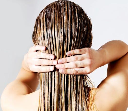 Hair treatment for sebum regulation 